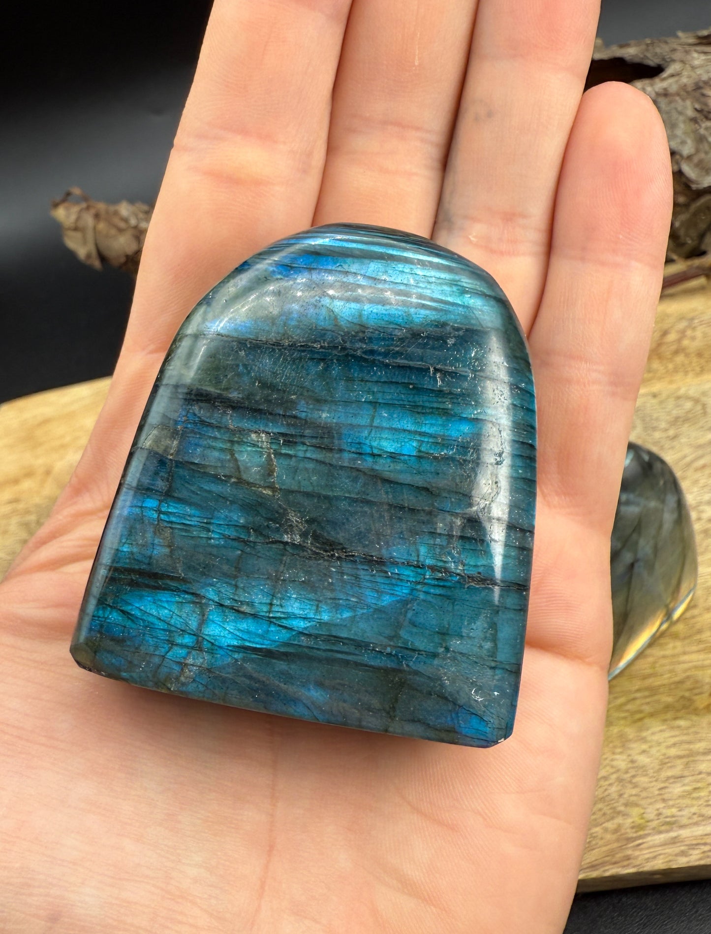 Labradorit Freeform Flash Blau, Gold, Grün
