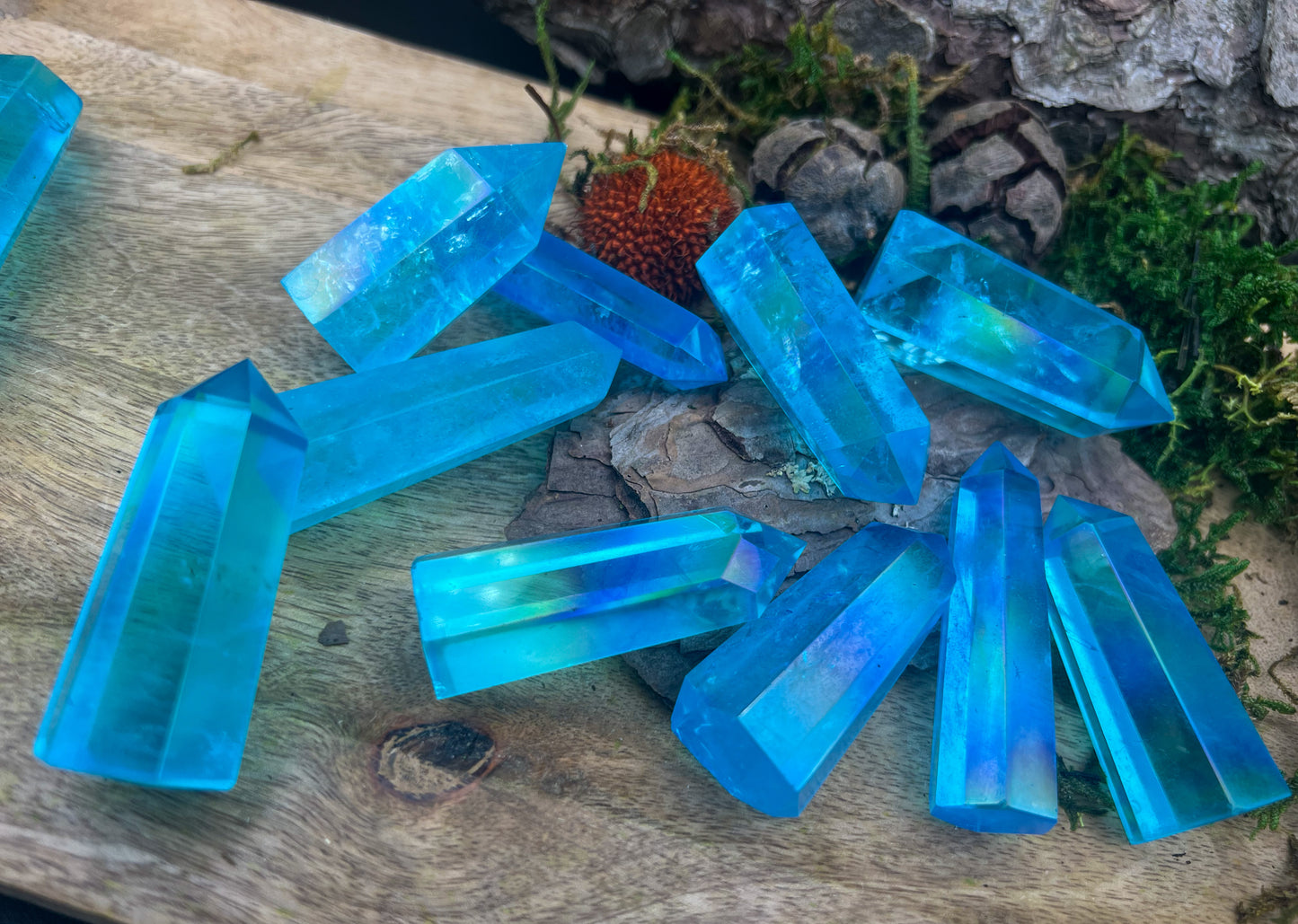 Aqua Aura | Bergkristall mit Echt Gold | Angel Aura Türkis Obelisk, Turm, Spitze
