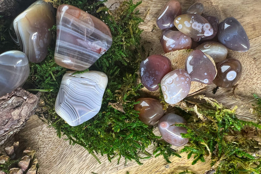 Achat Trommelstein | Heilstein | Trommelstein, poliert | mehrfarbig, einzigartig | Botswanaachat | Lebenskraft Geschenk Kristall