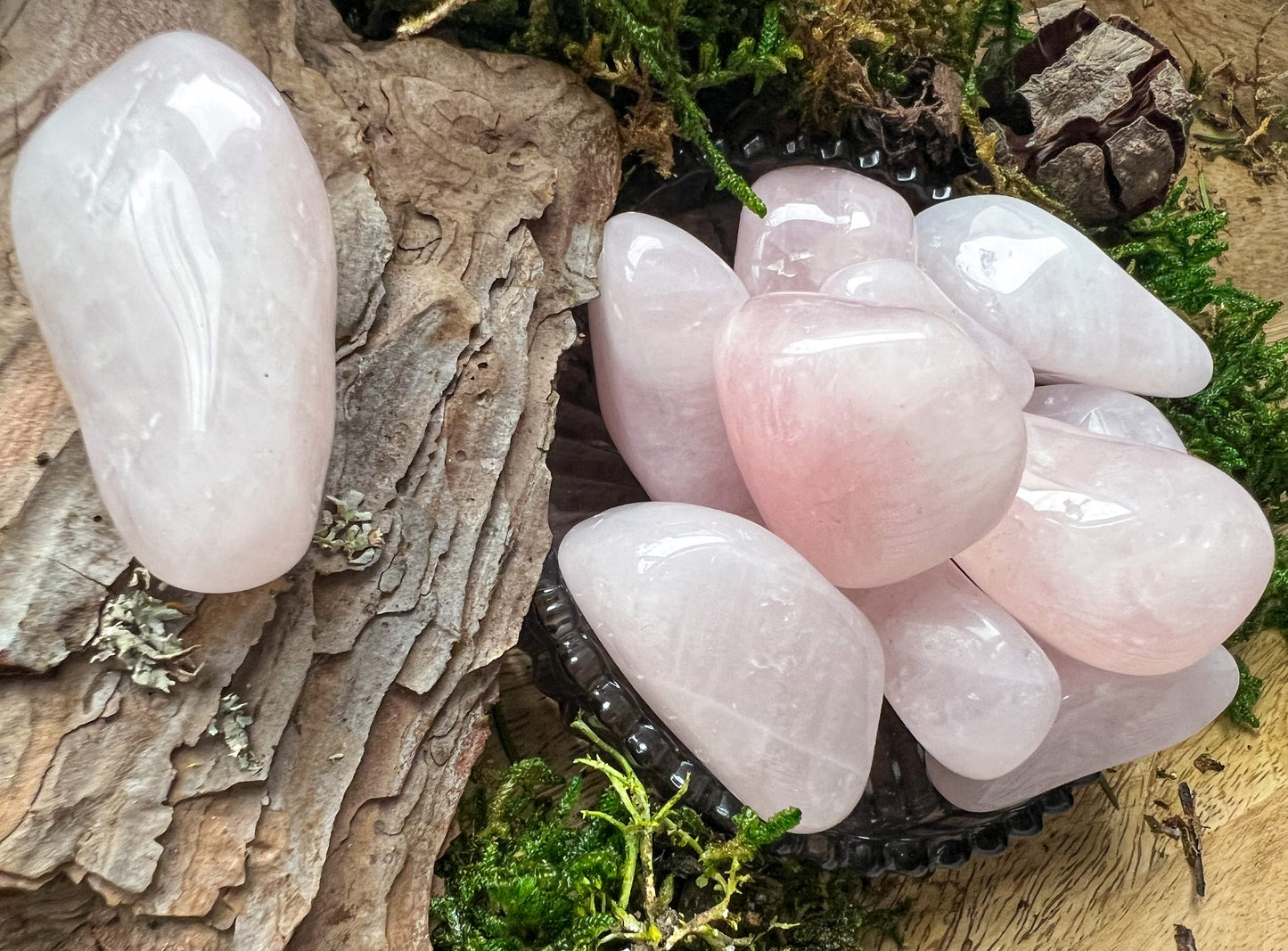 Rosenquarz | XS - XL | Trommelstein, poliert | Kristall, Heilstein, Edelstein | Herz Chakra | Geschenk | Stein der Liebe