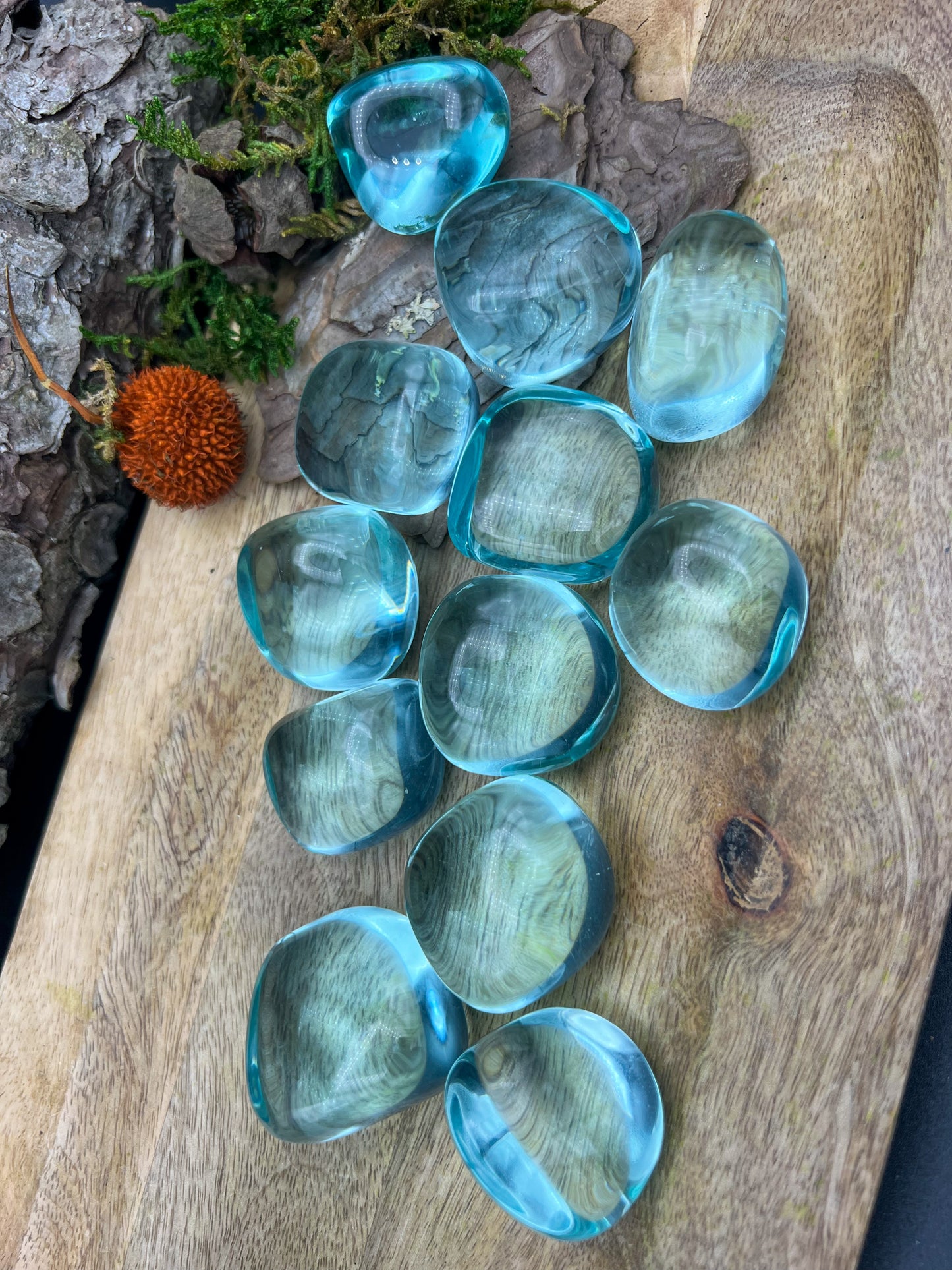 Blaue Obsidian / Vulkanglas Trommelsteine