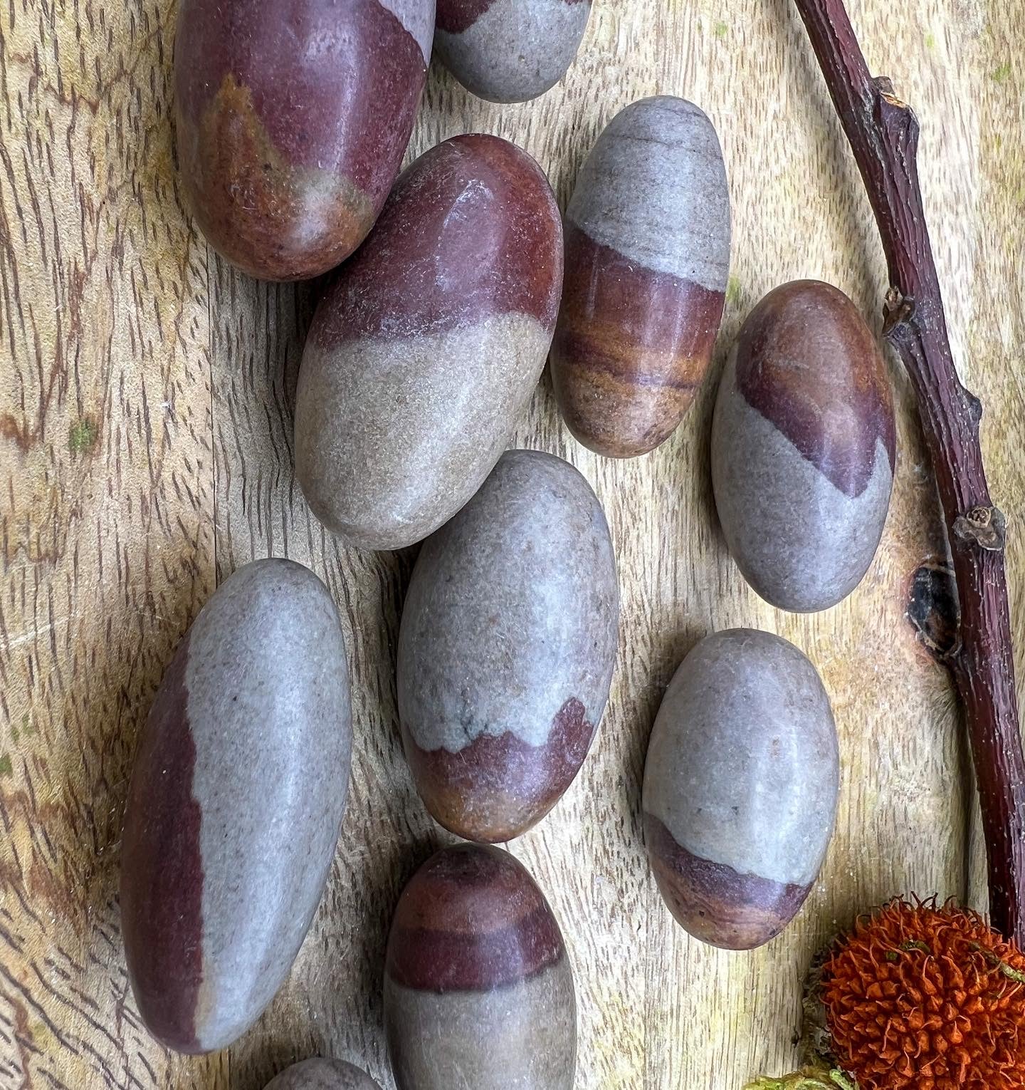 Shiva lingam Trommelsteine