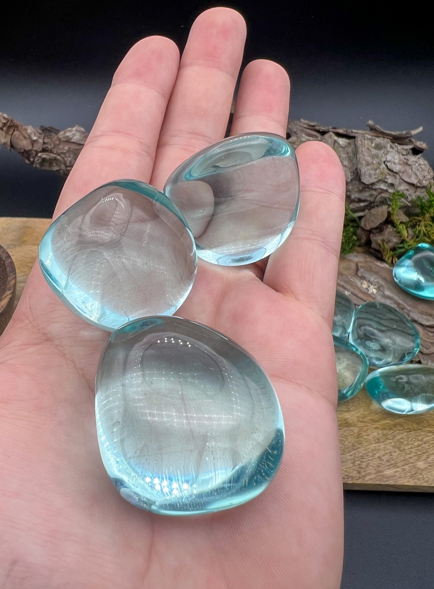 Blaue Obsidian / Vulkanglas Trommelsteine